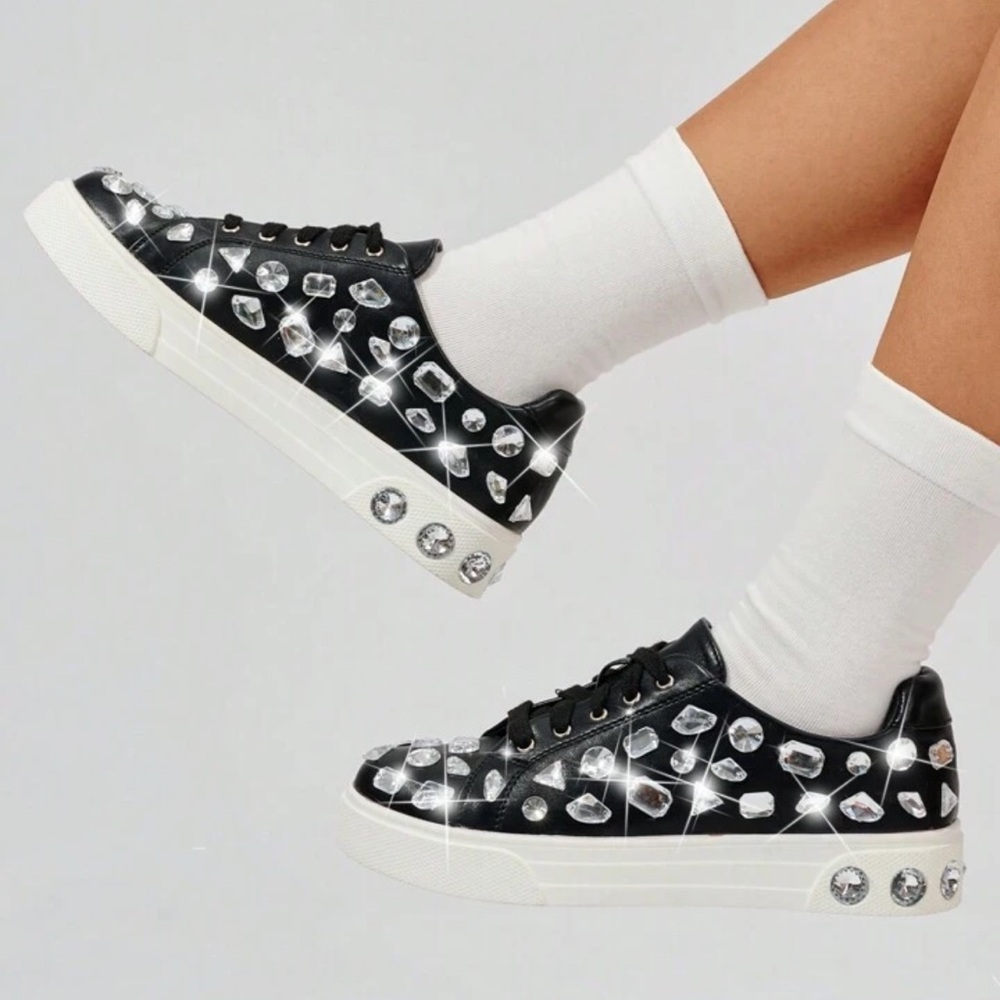 Lauren Lorraine Lolina Black Rhinestone Platform Sneakers – Size 7, New in Box